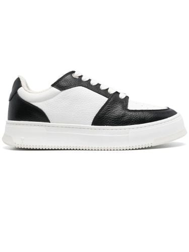 Ami Sneakers - Ami Alexandre Mattiussi - Modalova