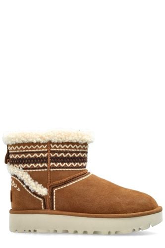 Classic Mini Antherson Slip-on Boots - UGG - Modalova