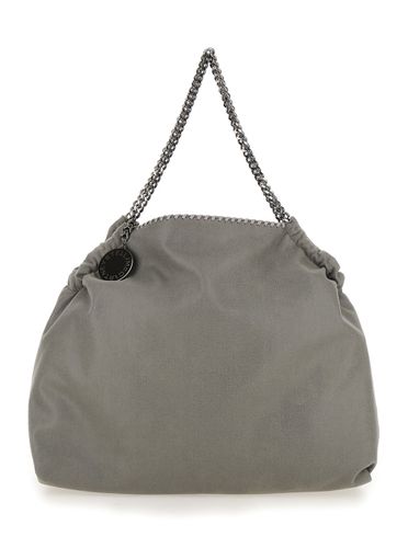 Grey Shoulder Bag With Diamond-like Chain And Logo Charm On The Front In Ecoleather Woman - Stella McCartney - Modalova