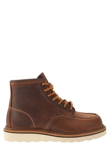 Classic Moc - Rough And Tough Leather Boot - Red Wing - Modalova