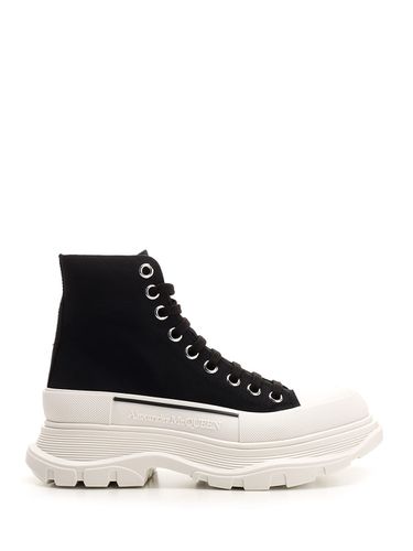 Tread Slick Ankle Boot - Alexander McQueen - Modalova