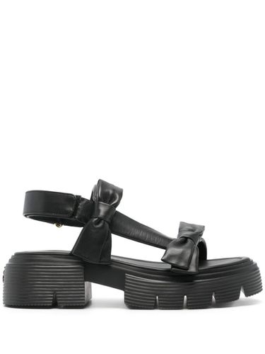 Stuart Weitzman Sofia Nolita Sandal - Stuart Weitzman - Modalova