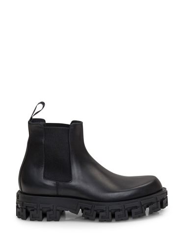 Versace Greca Ankle Boot - Versace - Modalova