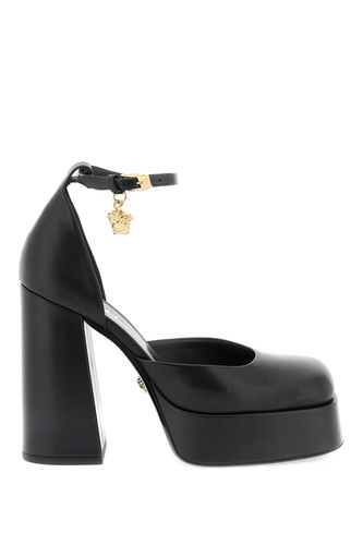 Versace Aevitas Pumps - Versace - Modalova