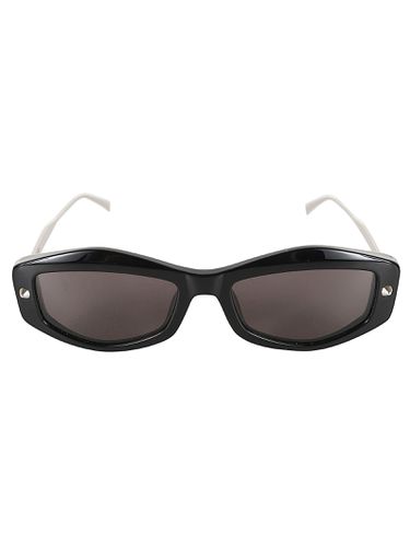 Geometric Spike Studs Sunglasses In Black/smoky - Alexander McQueen - Modalova