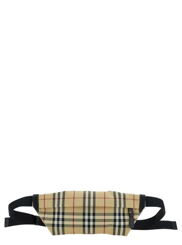 Beige Pouch With Check Motif In Polyamide Man - Burberry - Modalova