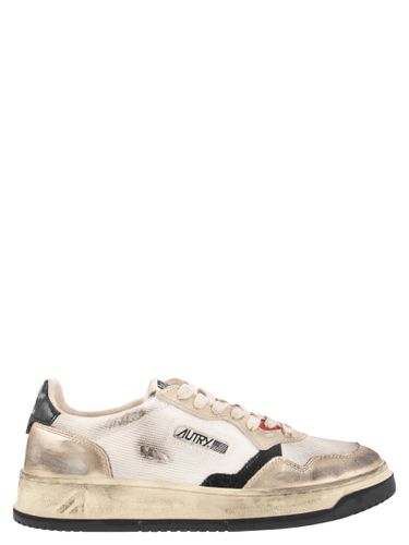 Super Vintage Medalist Low Sneakers - Autry - Modalova