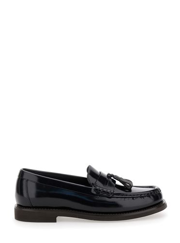 Loafers With Monile Detail In Patent Leather Woman - Brunello Cucinelli - Modalova