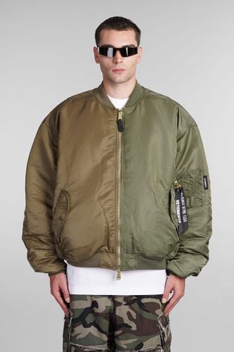 VETEMENTS Bomber In Green Nylon - VETEMENTS - Modalova