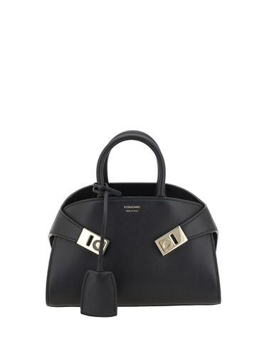 Ferragamo Hug Handbag - Ferragamo - Modalova