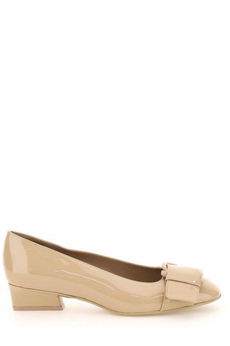 Gancini-buckle Detailed Pumps - Ferragamo - Modalova