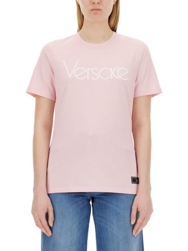 T-shirt With 1978 Re-edition Logo - Versace - Modalova
