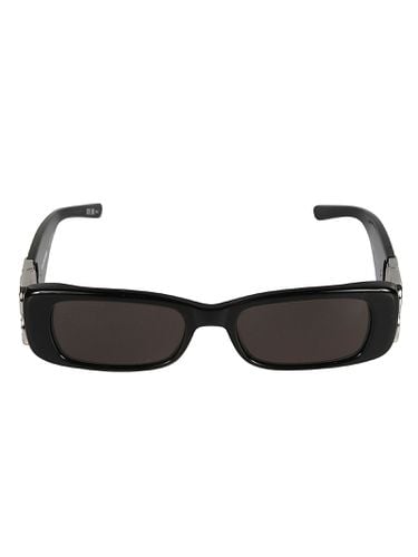 Crystal Embellished Bb Hinge Rectangular Lens Sunglasses - Balenciaga Eyewear - Modalova
