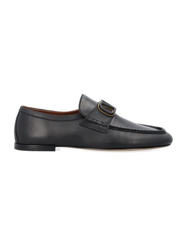 Vlogo Signature Calfskin Nappa Loafer - Valentino Garavani - Modalova