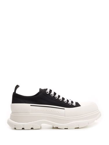 Tread Slick Sneaker - Alexander McQueen - Modalova