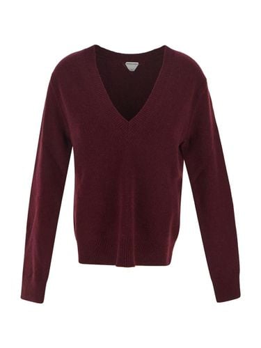 Oxblood Compact Sweater - Bottega Veneta - Modalova