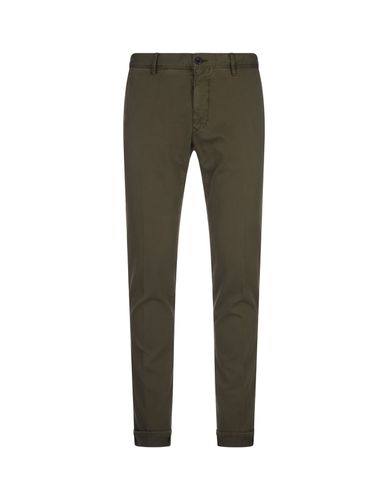 Moss Slim Fit Chino Trousers - Incotex - Modalova