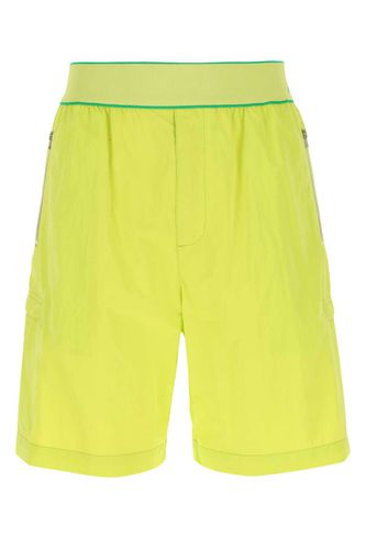 Acid Green Nylon Bermuda Shorts - Bottega Veneta - Modalova