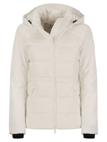 Quilted Down Jacket With Hood - Woolrich - Modalova