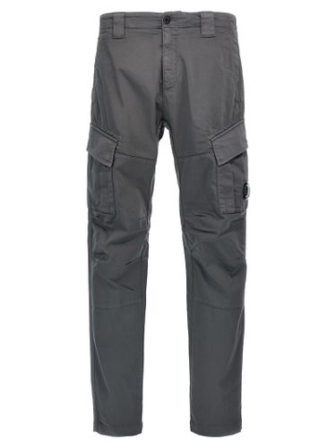 C. P. Company Logo Badge Cargo Pants - C.P. Company - Modalova