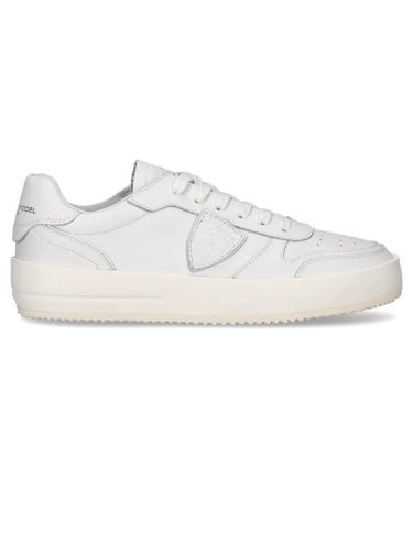 Nice Low-top Sneakers In Leather - Philippe Model - Modalova