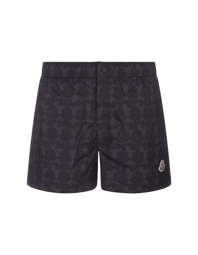 Swim Shorts With Logoed Print - Moncler - Modalova