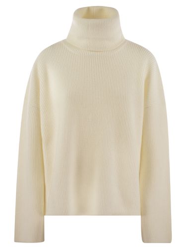 Boxy Turtleneck Sweater - Fabiana Filippi - Modalova