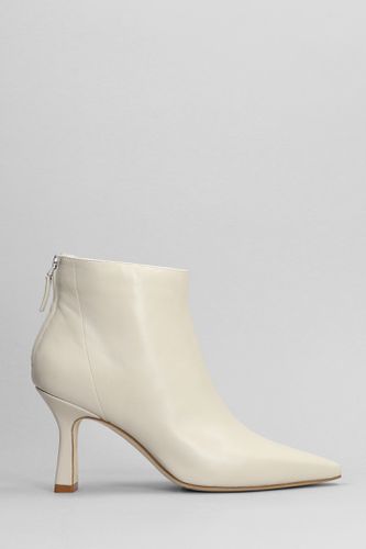 High Heels Ankle Boots In Leather - The Seller - Modalova