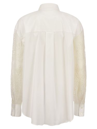 Stretch Cotton Poplin Shirt With Crispy Silk Broderie Anglaise Sleeve - Brunello Cucinelli - Modalova