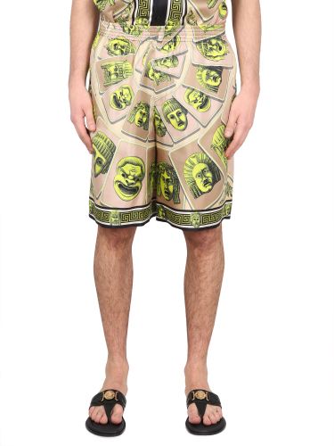 Twill Silk Shorts Masks Print Detail - Versace - Modalova