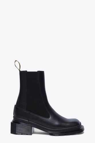 Maybole Chelsea Black leather chelsea boots with squared toe - Maybole Chelsea Boots - Dr. Martens - Modalova