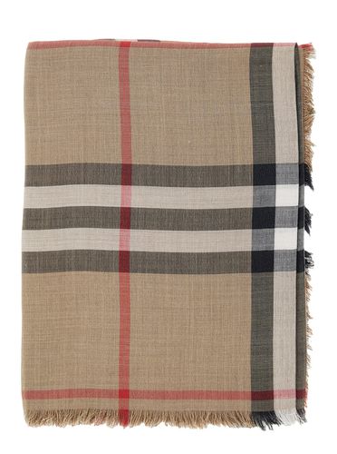 Scarf With Check Motif In Wool Blend Man - Burberry - Modalova