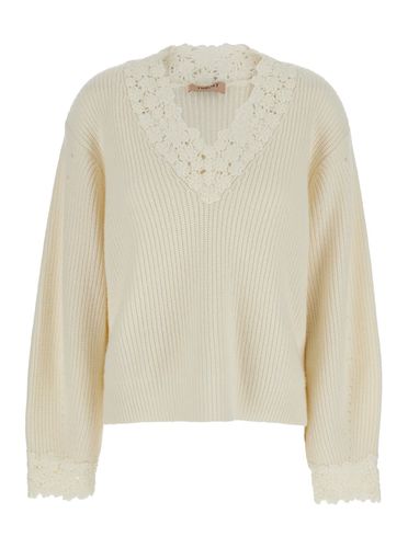 White Embroidered Sweater With V-neck In Wool Blend Woman - TwinSet - Modalova