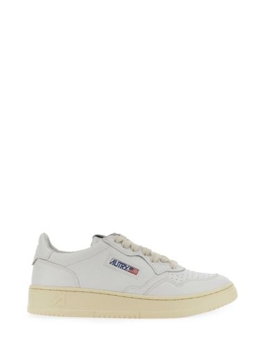 Autry Medalist Low-top Sneakers - Autry - Modalova