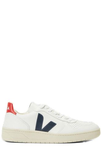 Veja V-10 Logo Patch Sneakers - Veja - Modalova