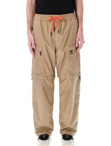 Moncler Grenoble Cargo Trousers - Moncler Grenoble - Modalova