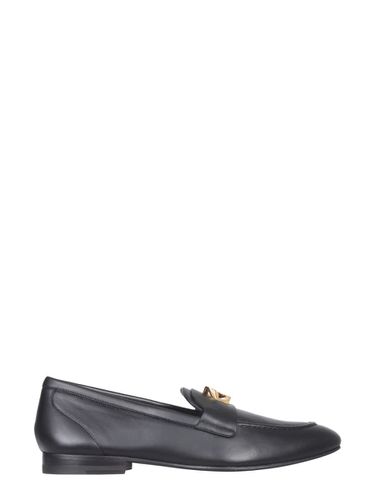 Givenchy G Chain Loafers - Givenchy - Modalova