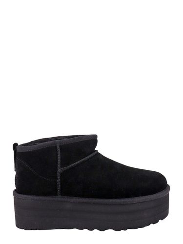 Classic Ultra Mini Platform Ankle Boots - UGG - Modalova