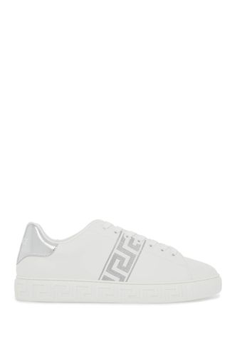 Embroidered Greek Pattern Sneakers In - Versace - Modalova