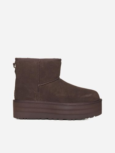 Mini Classic Platform Suede Ankle Boots - UGG - Modalova