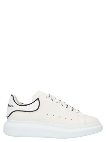 Oversize Sole Sneakers - Alexander McQueen - Modalova