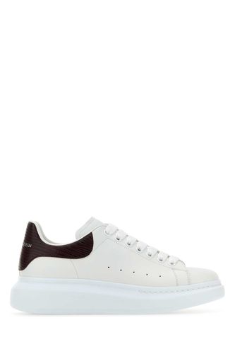 White Leather Sneakers With Burgundy Leather Heel - Alexander McQueen - Modalova