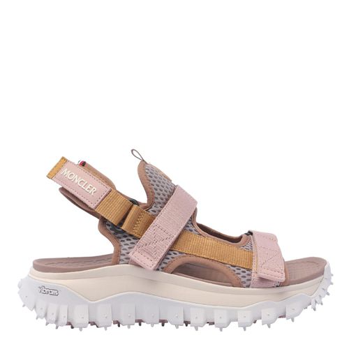 Moncler Trailgrip Vela Sandals - Moncler - Modalova