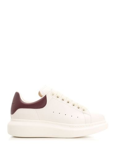 Oversized Sneakers With Black Heel - Alexander McQueen - Modalova