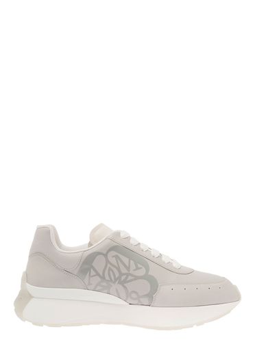 Runner Sneakers With Tonal Logo Print In Leather Man - Alexander McQueen - Modalova