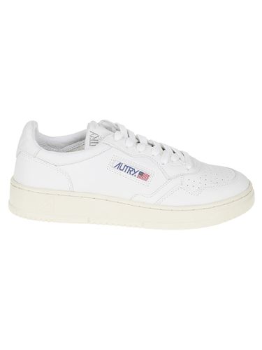 Autry Logo Patched Low Sneakers - Autry - Modalova