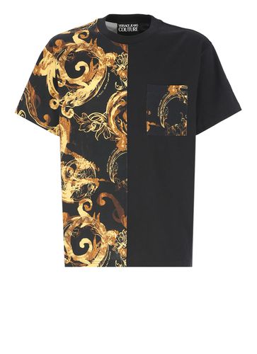 T-shirt With Baroque Print - Versace Jeans Couture - Modalova