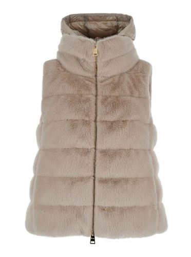 Beige Sleeveless Down Jacket With Detachable Hood In Faux Fur Woman - Herno - Modalova