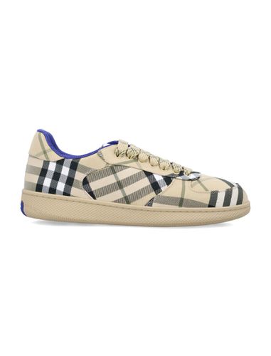 Terrace Check Sneakers - Burberry London - Modalova