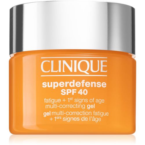 Superdefense™ SPF 40 Fatigue + 1st Signs of Age Multi Correcting Gel gel hidratante para las primeras señales de envejecimiento de la piel SP - Clinique - Modalova